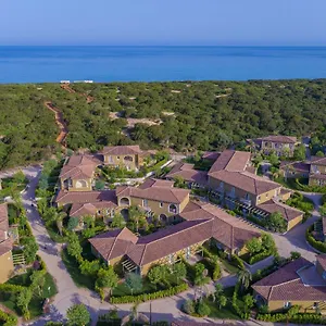 **** Resort Is Serenas Village Italia