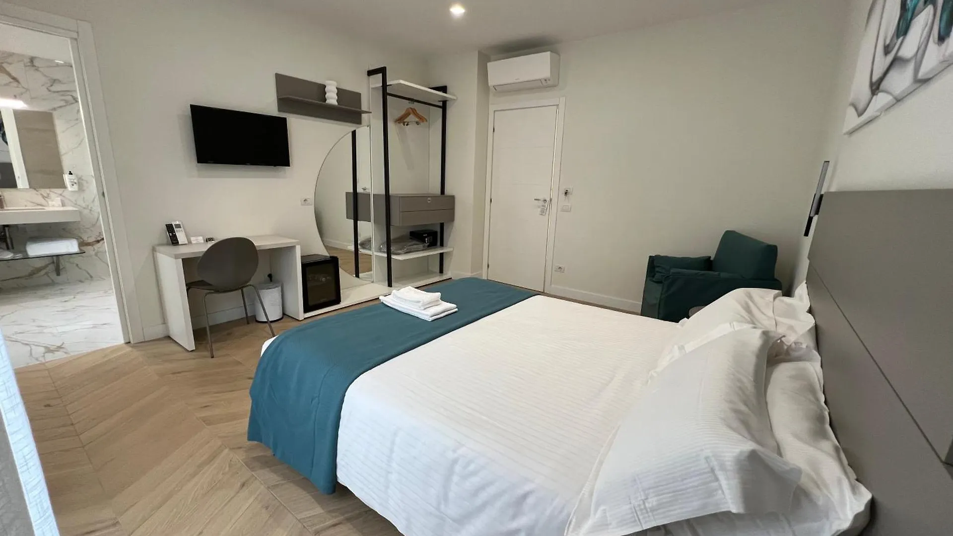 Pensjonat Vittoria'S Luxury Rooms Rzym